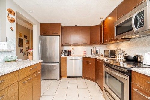 301-1185 Quayside Drive, New Westminster, BC 