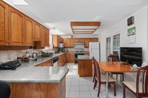 3662 49Th Avenue W, Vancouver, BC 