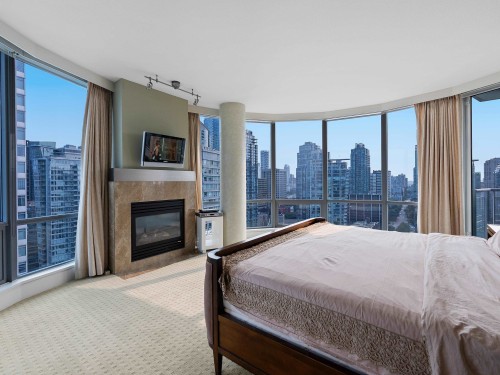 2502-323 Jervis Street, Vancouver, BC 