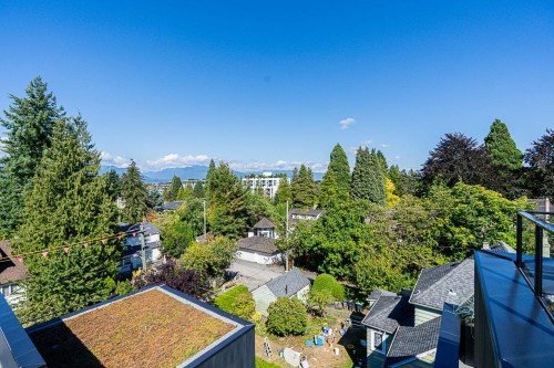 202-539 28Th Avenue W, Vancouver, BC 