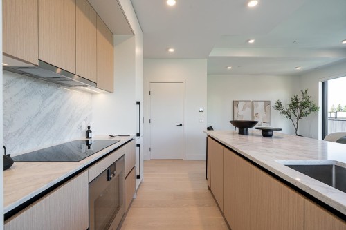 202-539 28Th Avenue W, Vancouver, BC 