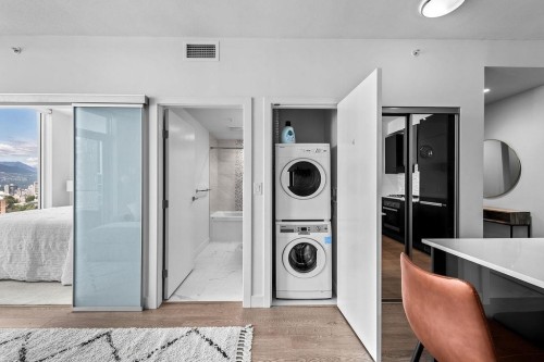 3201-1283 Howe Street, Vancouver, BC 