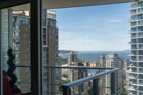 3201-1283 Howe Street, Vancouver, BC 