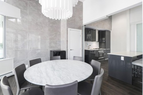 3201-1283 Howe Street, Vancouver, BC 