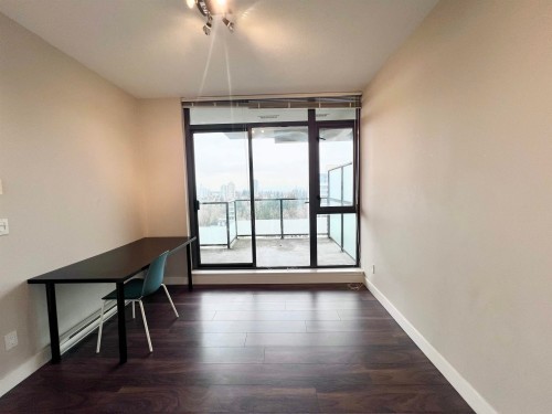 2902-7088 18Th Avenue, Burnaby, BC 