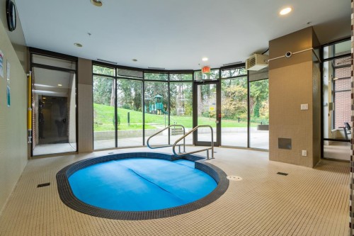 2902-7088 18Th Avenue, Burnaby, BC 