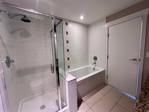 2902-7088 18Th Avenue, Burnaby, BC 