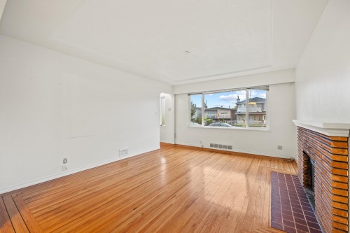 4644 Union Street, Burnaby, BC 