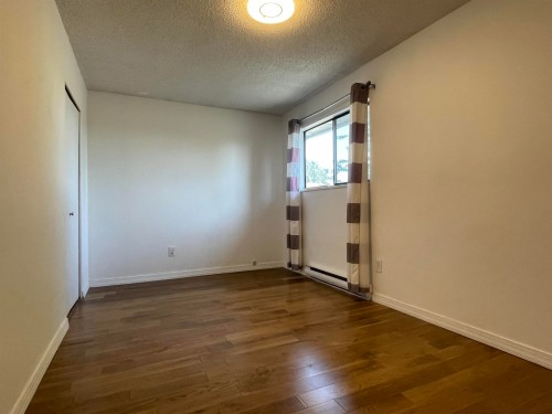 10471 Steveston Highway, Richmond, BC 