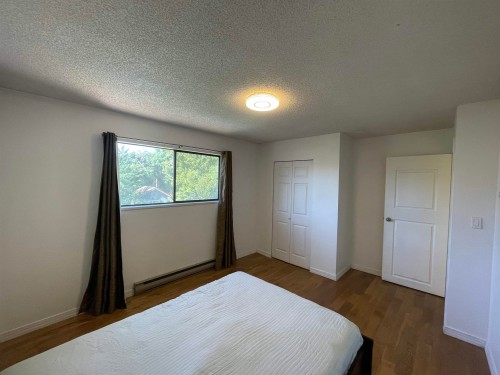 10471 Steveston Highway, Richmond, BC 