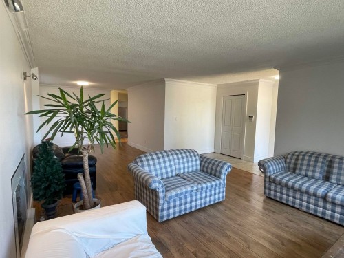 10471 Steveston Highway, Richmond, BC 