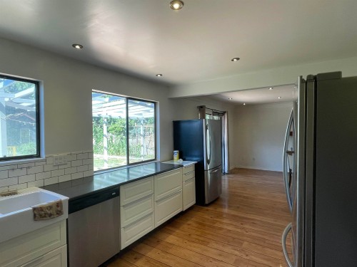 10471 Steveston Highway, Richmond, BC 