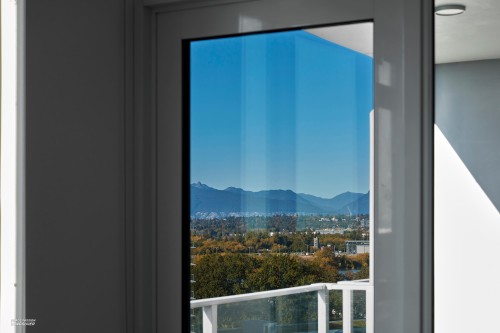 1706-7488 Lansdowne Road  Richmond, BC V7C 0B9