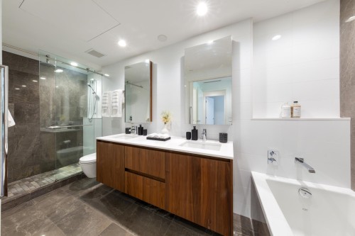 206-7428 Alberta Street, Vancouver, BC 