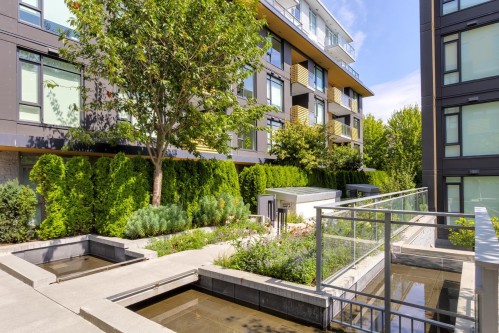 206-7428 Alberta Street, Vancouver, BC 