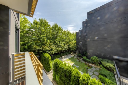 206-7428 Alberta Street, Vancouver, BC 