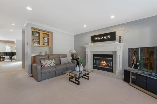 2133 49Th Avenue W, Vancouver, BC 