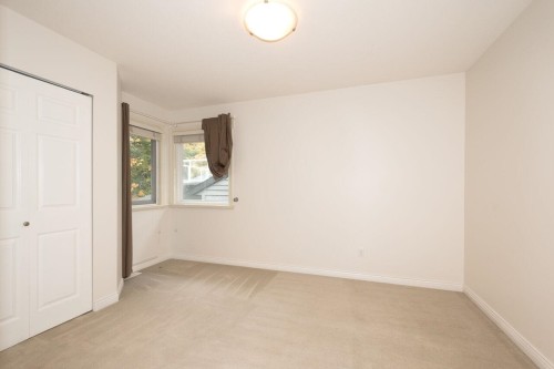 338 Dollarton Highway N, North Vancouver, BC 