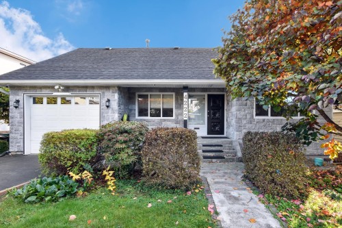 4222 Victory Street  Burnaby, BC V5J 1P7