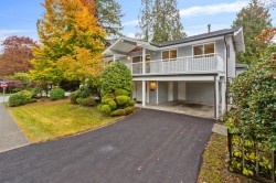 3288 Hoskins Road  North Vancouver, BC V7J 3B4