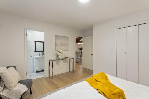 3288 Hoskins Road, North Vancouver, BC 