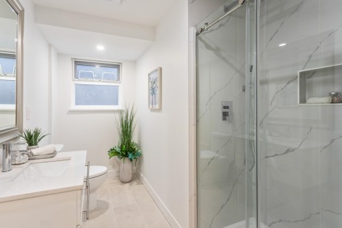 3288 Hoskins Road, North Vancouver, BC 