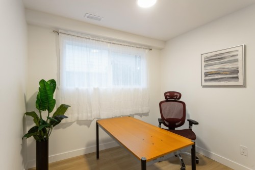 3288 Hoskins Road, North Vancouver, BC 