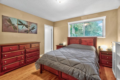 1252 Ellis Drive, Port Coquitlam, BC 