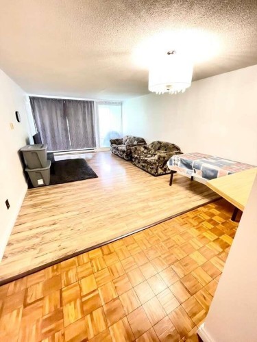 219-9300 Glenacres Drive, Richmond, BC 