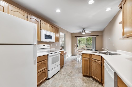 5-19060 Ford Road, Pitt Meadows, BC 