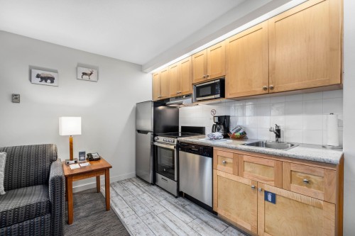 202-4420 Sundial Place, Whistler, BC 