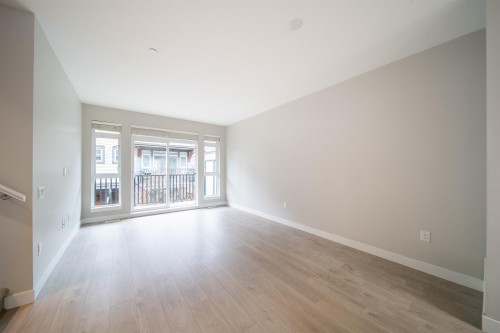 75-4991 No.5 Road, Richmond, BC 