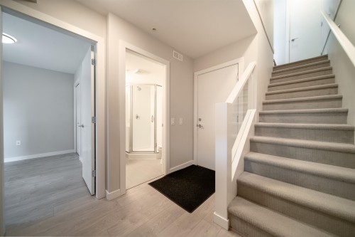 75-4991 No.5 Road, Richmond, BC 