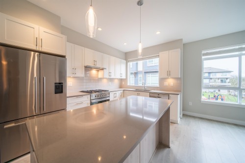 75-4991 No.5 Road, Richmond, BC 