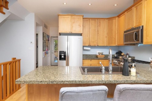 14-728 Gibsons Way, Gibsons, BC 