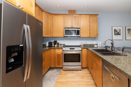 14-728 Gibsons Way, Gibsons, BC 