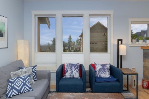 14-728 Gibsons Way, Gibsons, BC 