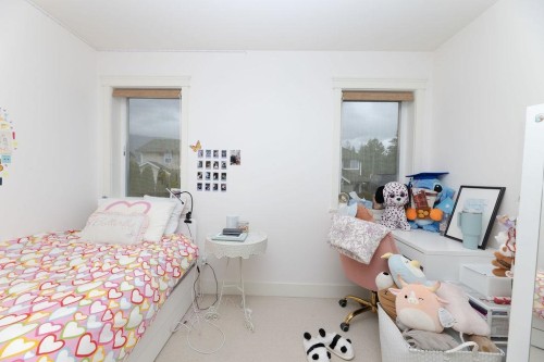 14-728 Gibsons Way, Gibsons, BC 