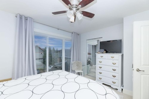 14-728 Gibsons Way, Gibsons, BC 