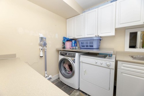 14-728 Gibsons Way, Gibsons, BC 