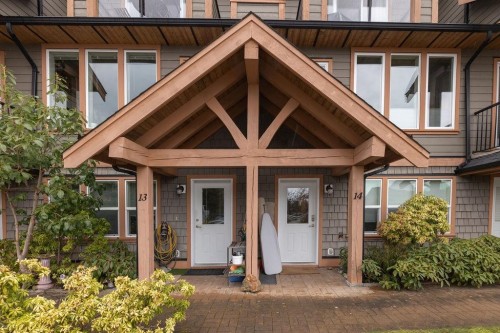 14-728 Gibsons Way, Gibsons, BC 