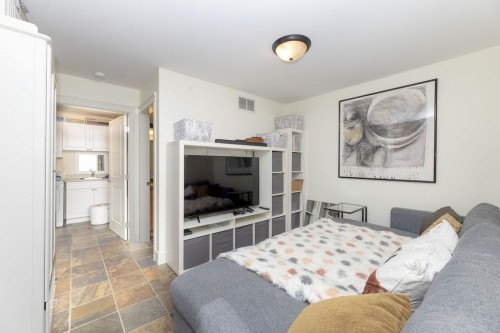 14-728 Gibsons Way, Gibsons, BC 