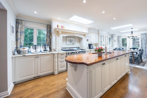 539 Newcroft Place, West Vancouver, BC 