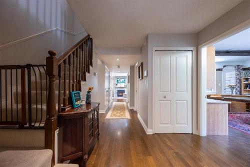 539 Newcroft Place, West Vancouver, BC 