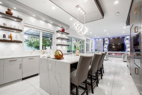 2938 Cumberland Street, Port Coquitlam, BC 