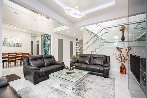 2938 Cumberland Street, Port Coquitlam, BC 