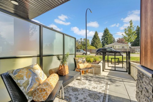 301-12143 223 Street, Maple Ridge, BC 