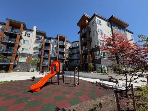 301-12143 223 Street, Maple Ridge, BC 