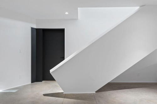 4166 Rose Crescent, West Vancouver, BC 