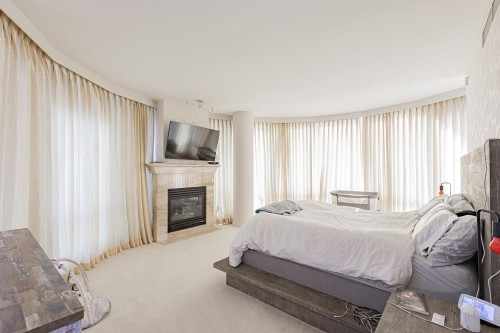 2302-323 Jervis Street, Vancouver, BC 